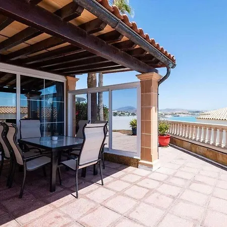 Fernando, Panorama Jardin Villa